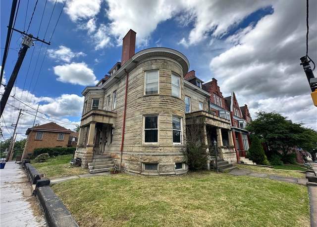 Property at 3601 California Ave, Brighton Heights, PA 15212, 6 beds, 3.5 baths
