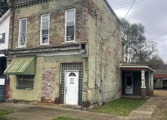 Property at 814 3rd Ave, Beaver Falls, PA 15010, 3 beds, 2 baths