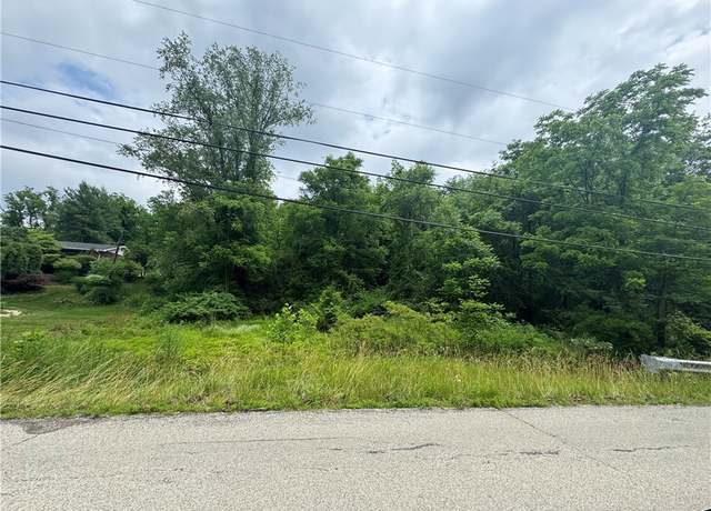 Property at 373 Lakeview Dr, South Strabane, PA 15301
