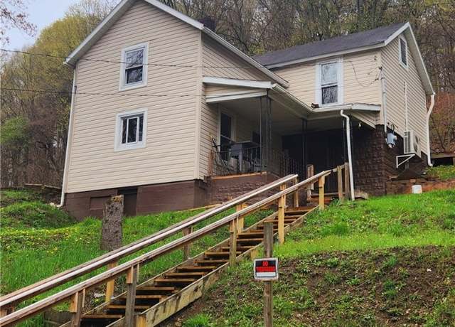 Property at 1835 Hillside Ave, Ellwood City - Law, PA 16117, 3 beds, 1 bath