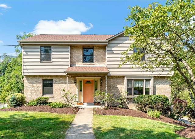 Property at 113 Bower Hill Rd, Peters Twp, PA 15367, 4 beds, 3 baths