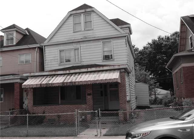 Property at 713 Russellwood Ave, Stowe Twp, PA 15136, 4 beds, 1.5 baths