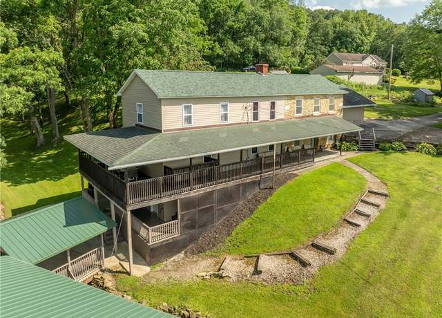 Property at 116 Dixon Dr, Derry Twp, PA 15627, 3 beds, 2.5 baths