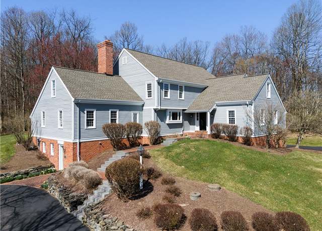Property at 3915 Bridgewood Cir, Murrysville, PA 15668, 5 beds, 4 baths