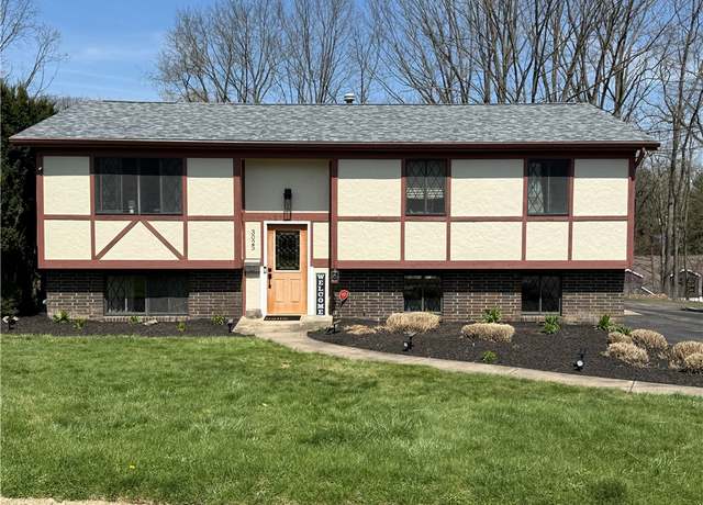 Property at 3025 Wallace St, Lower Burrell, PA 15068, 3 beds, 1.5 baths