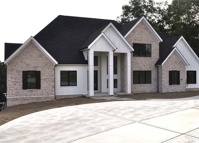 Property at 1602 Memory Lane Ct, Franklin Park, PA 15237, 4 beds, 3.5 baths