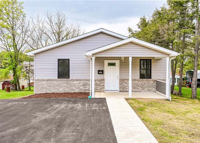 Property at 126 Froggy Way, Derry Twp, PA 15661, 3 beds, 2 baths