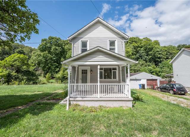 Property at 2592 Douglas Run Rd, Elizabeth, PA 15037, 2 beds, 1.5 baths