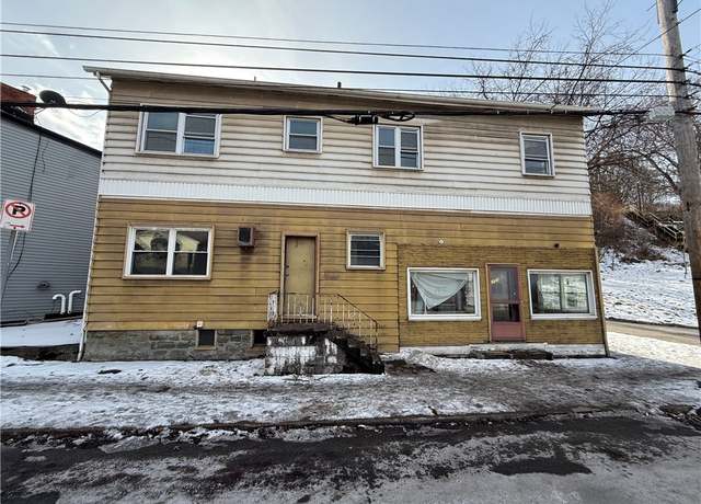 Property at 3151 Brighton Rd, Brighton Heights, PA 15212, 3 beds, 2 baths