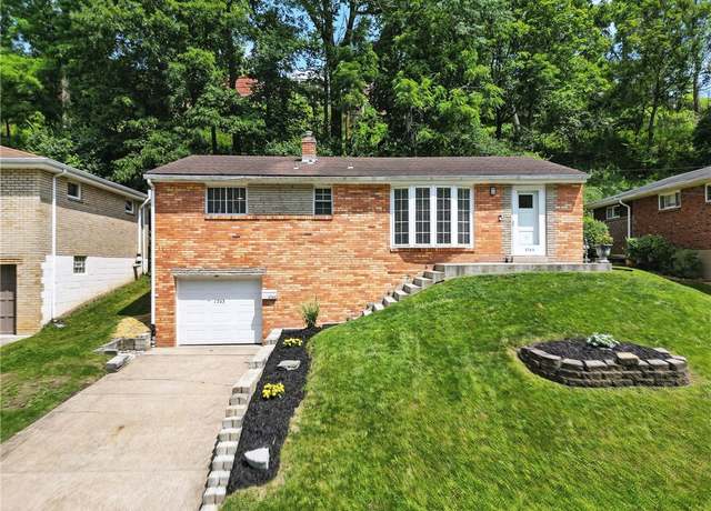 Property at 1743 Sillview Dr, Scott Twp - Sal, PA 15243, 3 beds, 2 baths