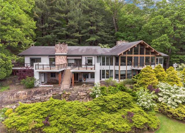 Property at 428 Jefferson School Rd, Cook Twp, PA 15658, 8 beds, 6 baths