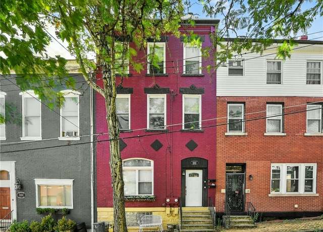 Property at 1113 Linden Pl, Central North Side, PA 15212, 4 beds, 3 baths