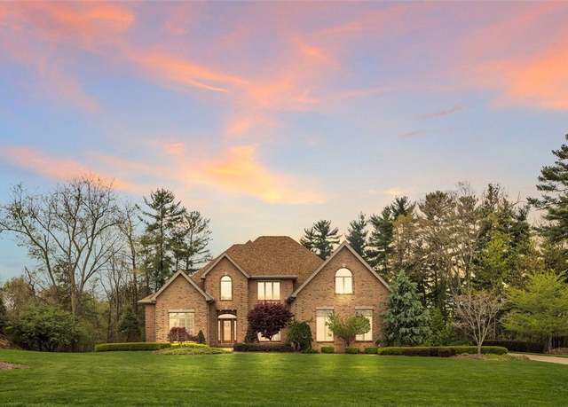 Property at 7020 Fair Oaks Dr, Murrysville, PA 15632, 4 beds, 4 baths
