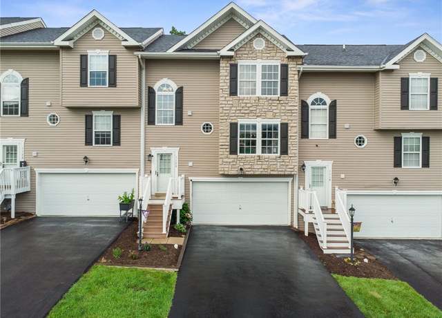 Property at 1120 Arrowhead Dr, South Strabane, PA 15301, 3 beds, 2.5 baths