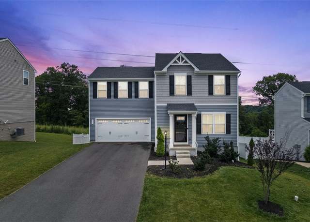 Property at 315 Ruth Ct, Findlay Twp, PA 15126, 4 beds, 2.5 baths