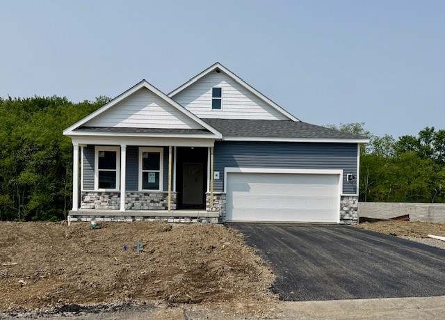 Property at 385 Gleneagles Dr, City Of But Nw, PA 16001, 3 beds, 2 baths
