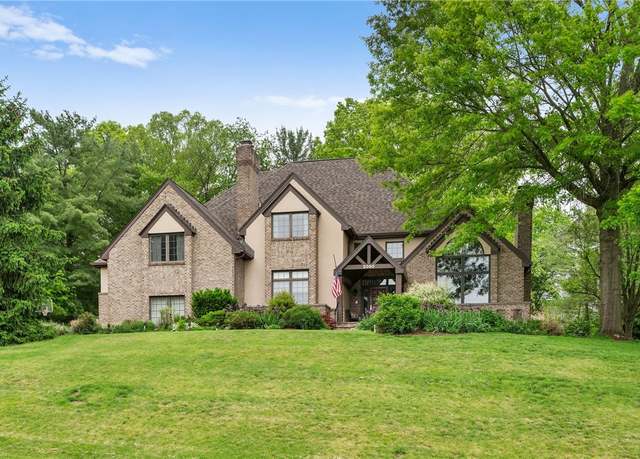 Property at 2090 Blairmont Dr, Upper St. Clair, PA 15241, 5 beds, 4.5 baths