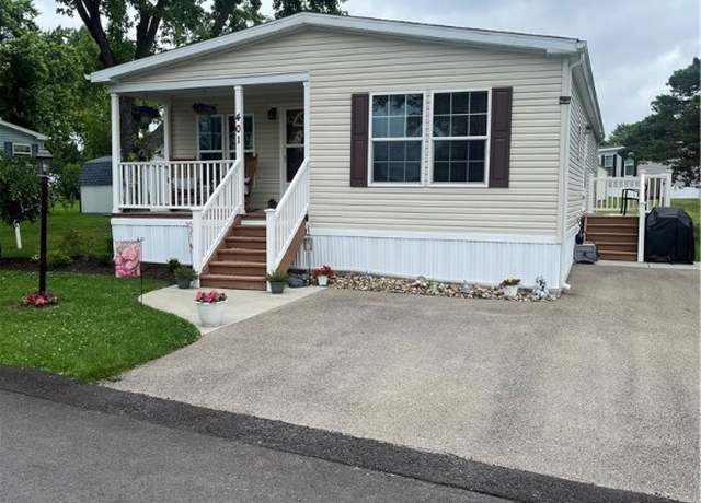Property at 401 W Sunny Dale Dr, Cranberry Twp, PA 16066, 3 beds, 2 baths