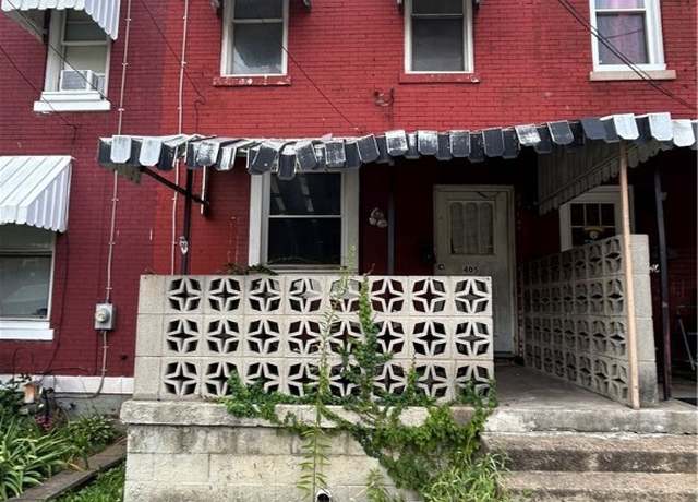 Property at 405 S 5th St, Jeannette, PA 15644, 2 beds, 1.5 baths