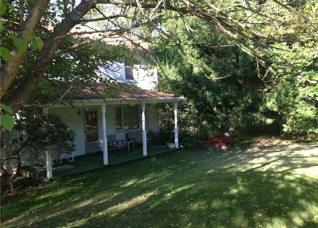 Property at 215 Cehily Rd, Allegheny Twp - Wml, PA 15068, 3 beds, 1 bath