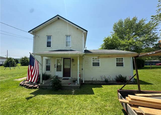 Property at 409 Ninth St, Cowanshanock Twp, PA 16222, 4 beds, 1 bath