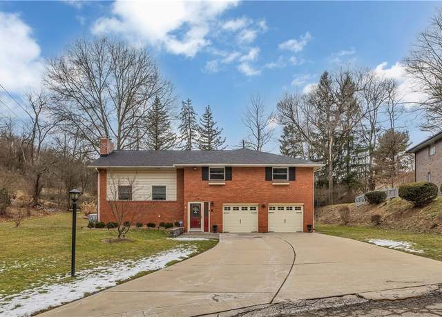 Property at 146 Fenwick Dr, Churchill Boro, PA 15235, 4 beds, 2.5 baths