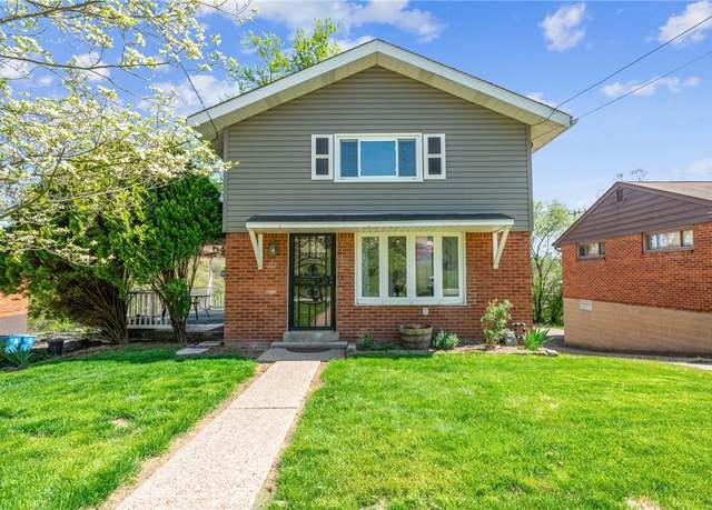 Property at 212 Hart Dr, Wilkins Twp, PA 15235, 2 beds, 1.5 baths