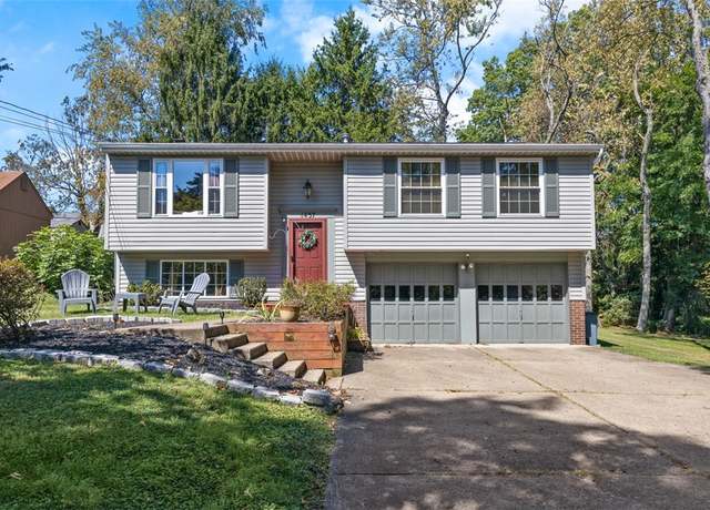 Property at 1437 Marion Dr, South Park, PA 15236, 3 beds, 2 baths