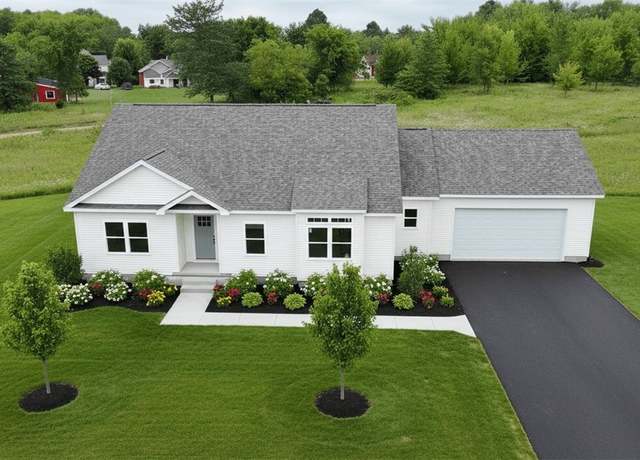 Property at 660 Kingdom Dr, Hickory Twp, PA 16101, 3 beds, 2 baths