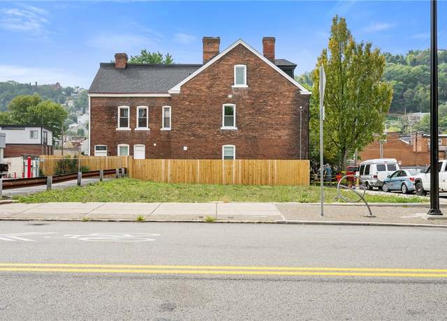 Property at 1100 E Carson St, South Side, PA 15203