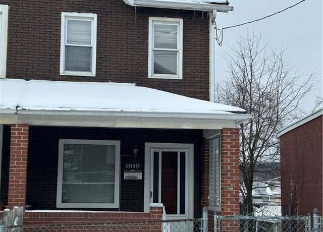 Property at 1919 Victoria Ave, Arnold, PA 15068, 2 beds, 1 bath