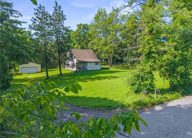 Property at 32 Spring Hill Ln, Shenango Twp - Law, PA 16101, 3 beds, 2 baths