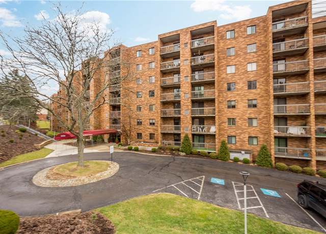 Property at 1500 Cochran Rd #908, Scott Twp - Sal, PA 15243, 2 beds, 2 baths