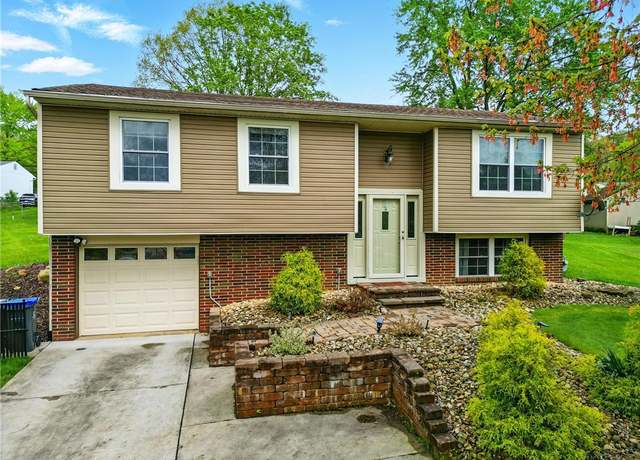 Property at 909 Fox Run Cir, Cranberry Twp, PA 16066, 3 beds, 1.5 baths