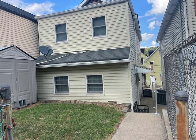 Property at 703 Washington Ave, Charleroi Boro, PA 15022, 2 beds, 1.5 baths