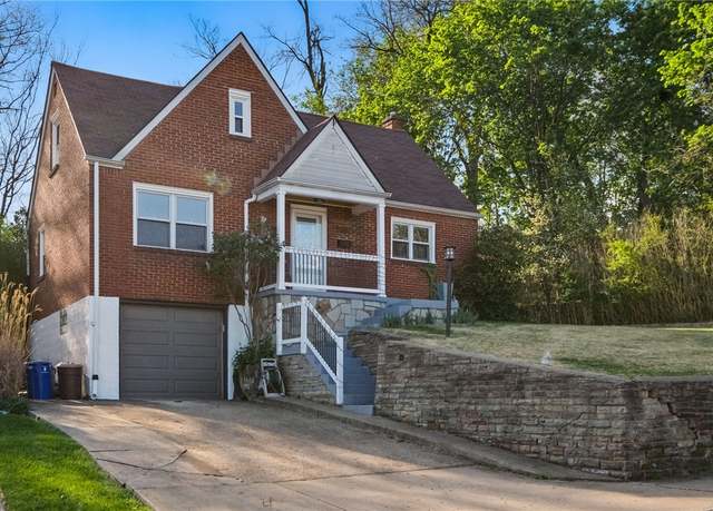 Property at 1102 Dagmar Ave, Beechview, PA 15216, 3 beds, 1.5 baths