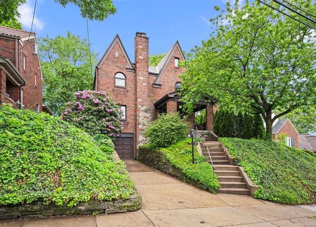 Property at 529 Hillcrest Pl, Mt. Lebanon, PA 15216, 4 beds, 2.5 baths