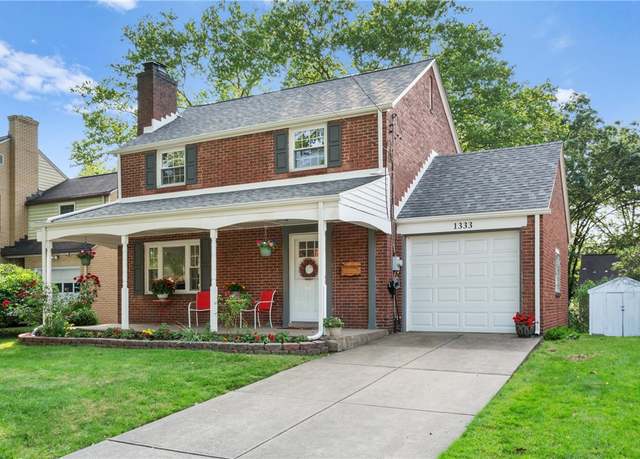 Property at 1333 Windermere Dr, Squirrel Hill, PA 15218, 4 beds, 2 baths