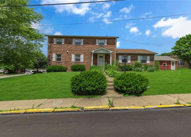 Property at 1001 2nd Ave, Conway, PA 15027, 5 beds, 3.5 baths