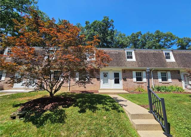 Property at 129 Whitestown Vlg Unit D, Twp Of But Sw, PA 16001, 2 beds, 1 bath