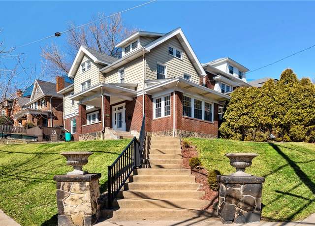 Property at 2842 Shady Ave, Squirrel Hill, PA 15217, 5 beds, 2.5 baths
