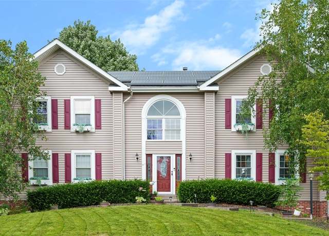 Property at 4977 Meadow Crest Dr, Hampton, PA 15101, 4 beds, 3.5 baths