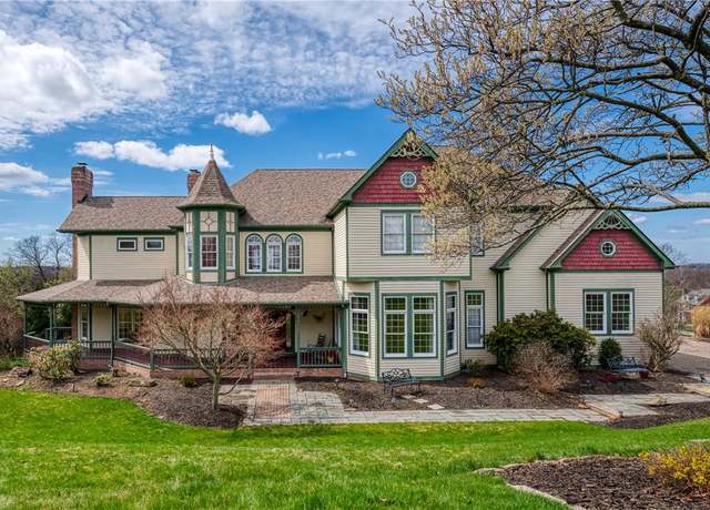Property at 422 Heights Dr, Pine Twp - Nal, PA 15044, 5 beds, 5.5 baths