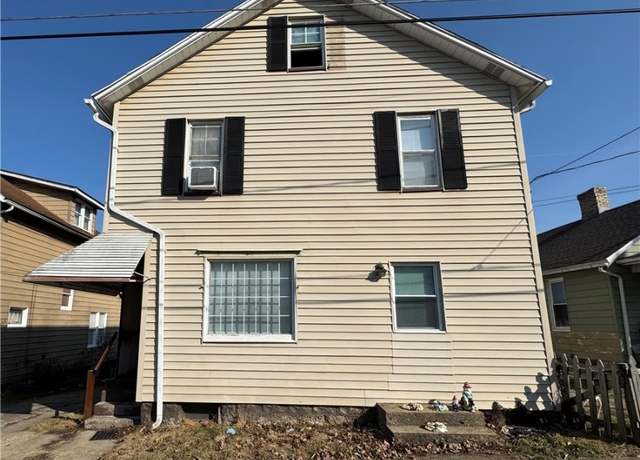Property at 110 W Chartes St, New Castle/8th, PA 16102, 3 beds, 2 baths