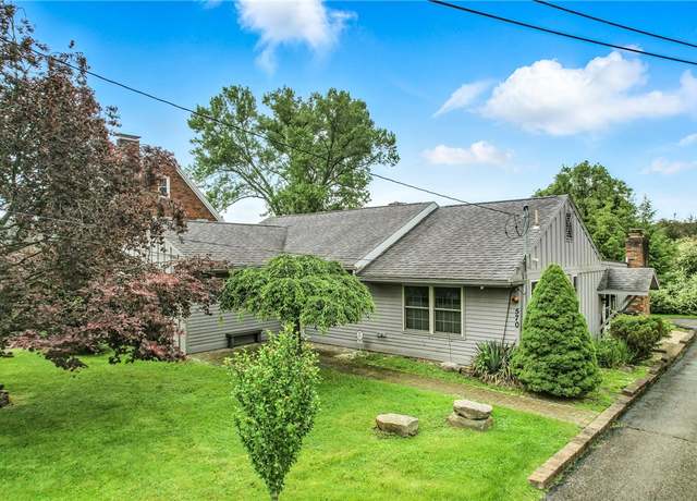 Property at 570 S 7th St, Sharpsville, PA 16150, 3 beds, 3 baths