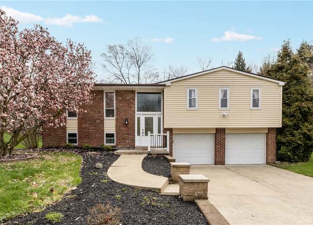 Property at 137 Loire Valley Dr, Shaler, PA 15209, 3 beds, 2.5 baths