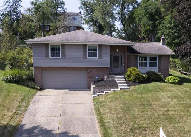 Property at 1248 Satellite Cir, Upper St. Clair, PA 15241, 4 beds, 2.5 baths