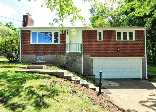 Property at 1004 Old Washington Rd, Peters Twp, PA 15317, 3 beds, 2 baths