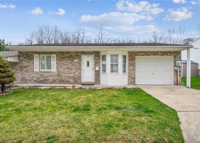 Property at 324 Clavale Dr, N Versailles, PA 15137, 2 beds, 1 bath