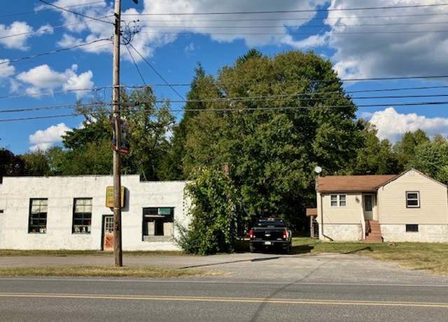 Property at 464-466 Locust St, Forest Hills School District, PA 15955, 3 beds, 1.5 baths